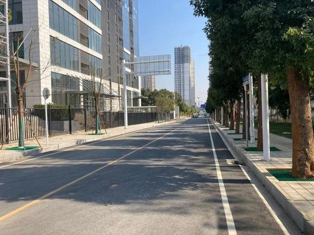 江夏庙山这条道路开通在即了！组图实拍！