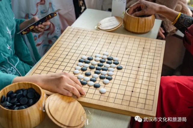 武汉园博园花朝节上新！1000＋汉服小姐姐都来这里打卡