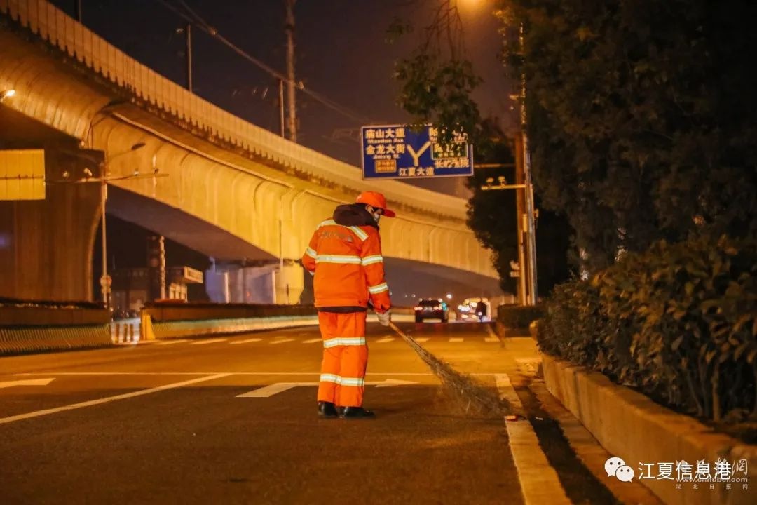 4年2万碗！江夏一面馆坚持为环卫工人提供免费“暖心拉面”