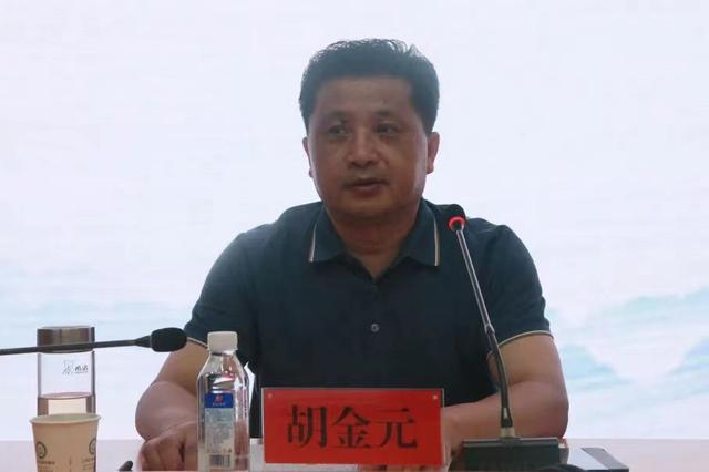 江夏区举办2022年暑期大学生“返家乡”社会实践工作推进会暨“一起向未来”学子行活动