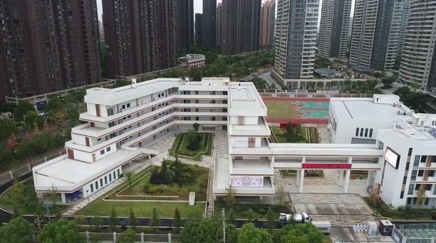 九月开学季 江夏区多所中小学一见倾新